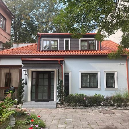 Memel Townhouse Apartamentai Клайпеда Екстер'єр фото