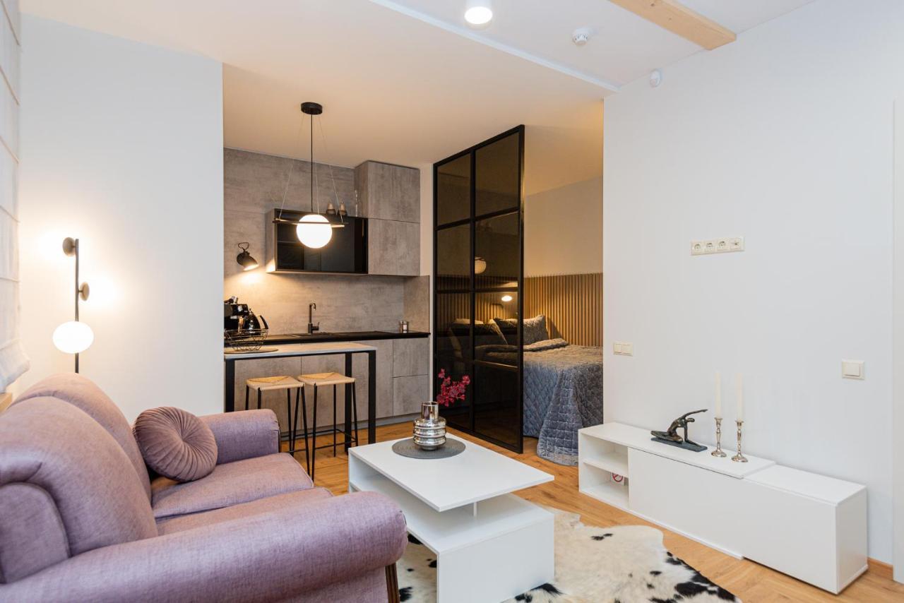 Memel Townhouse Apartamentai Клайпеда Екстер'єр фото